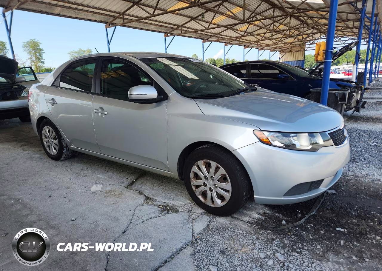 2013 Kia Forte Ex VIN:KNAFU4A20D5647090 - 4