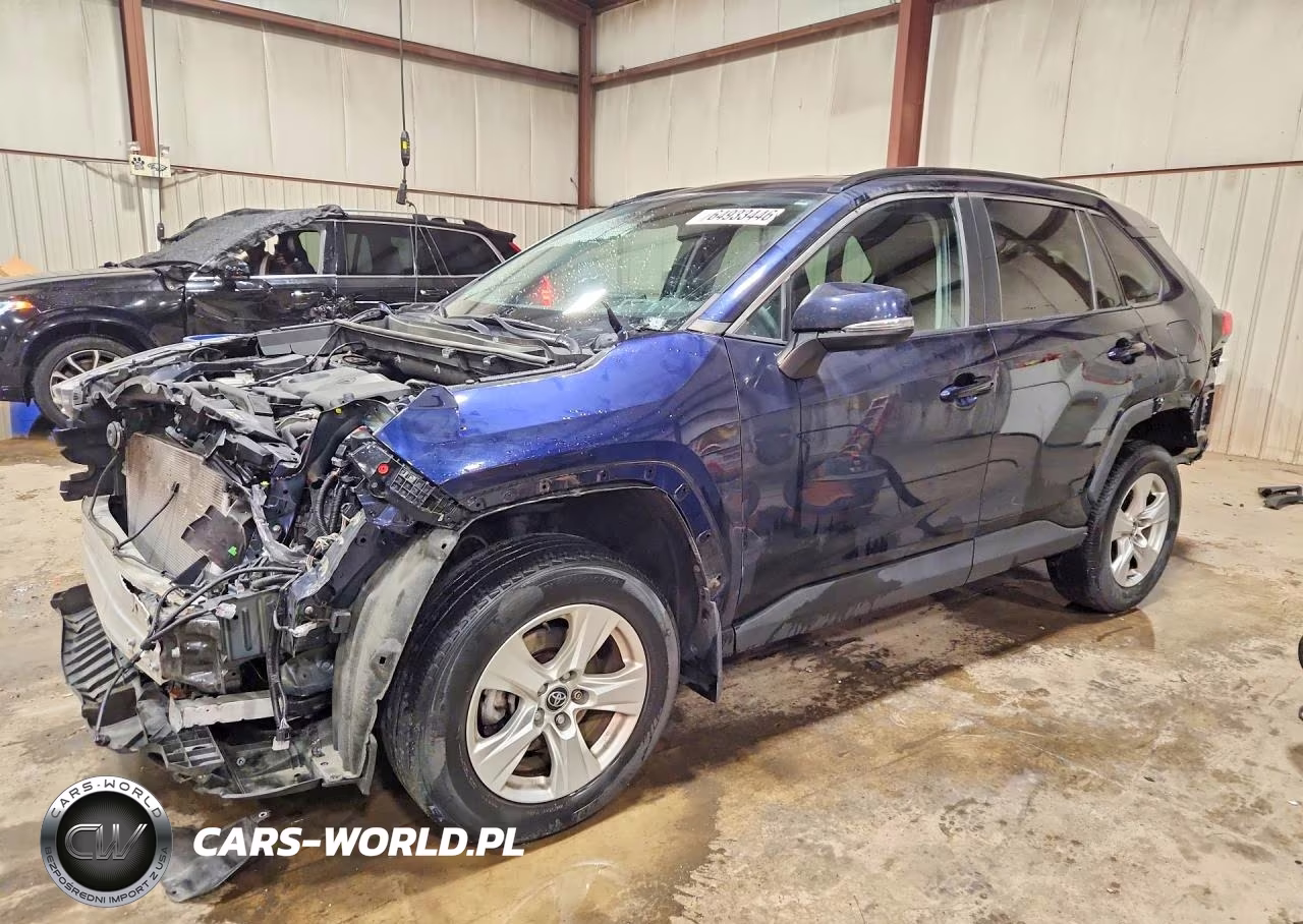 2020 Toyota Rav4 Xle VIN:2T3P1RFV5LW136434 - 1