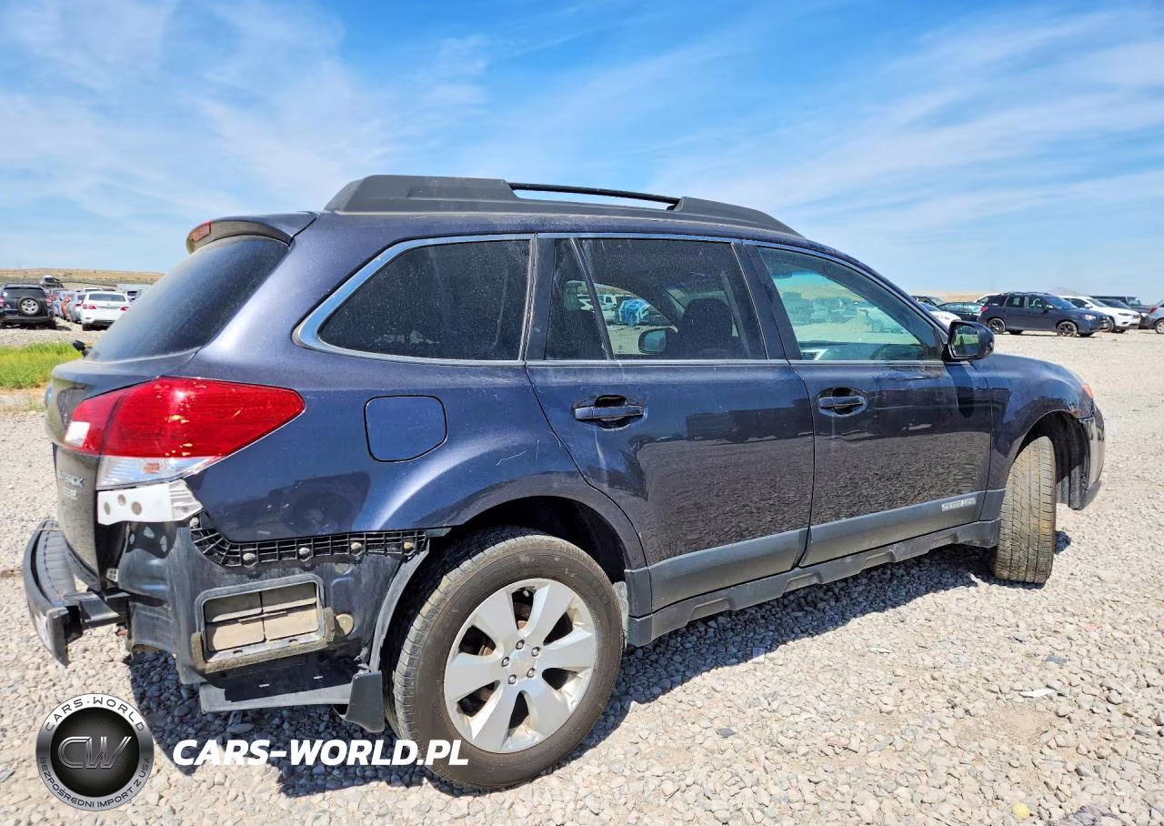 2012 Subaru Outback 2.5I Premium VIN:4S4BRBCC1C3284947 - 3