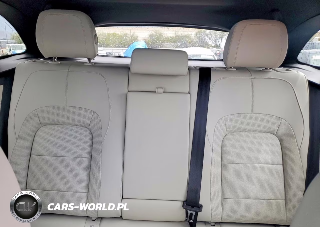 2026 Jaguar F-Pace R-Dynamic S VIN:SADCT2EX3TA758603 - 10