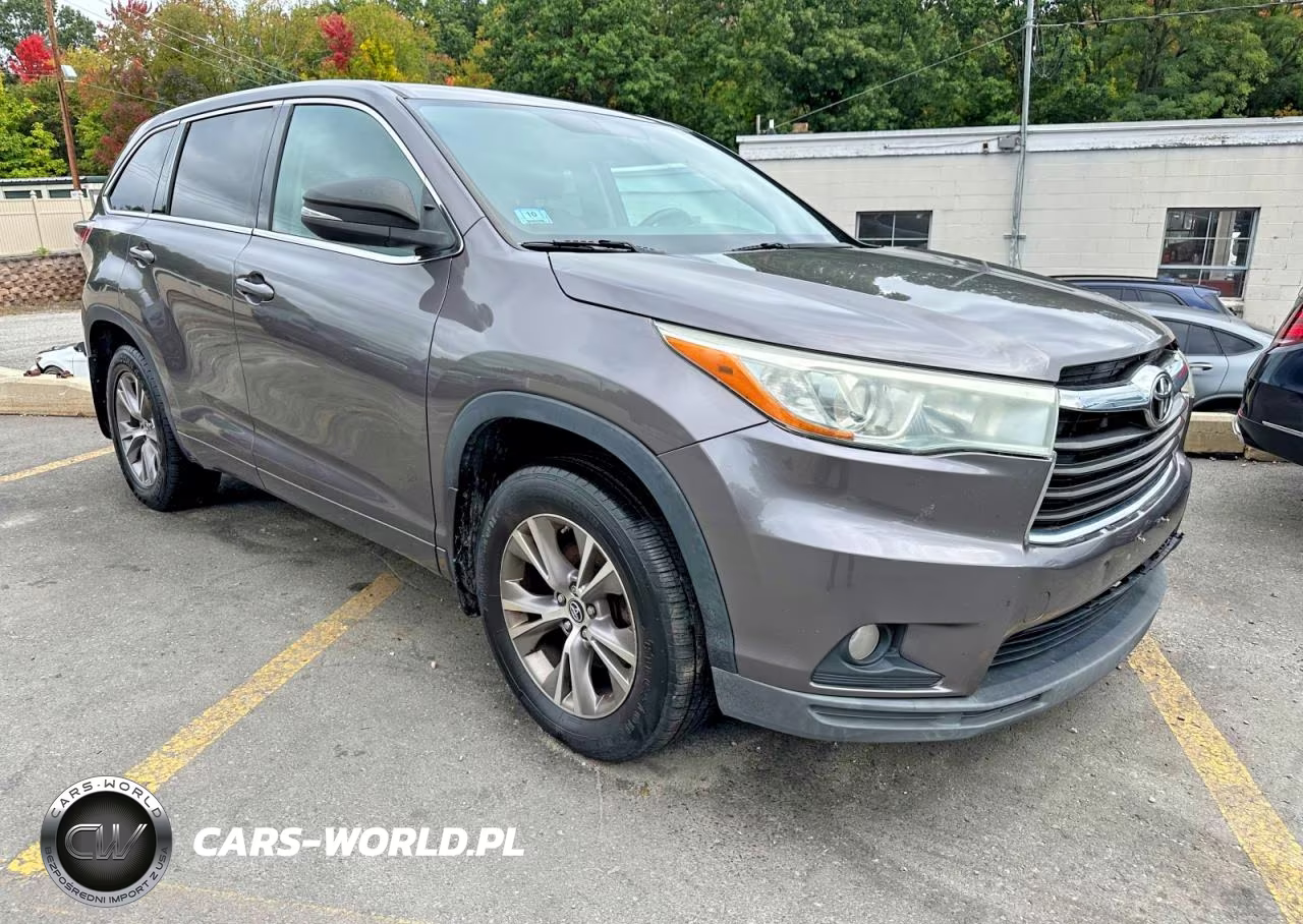2016 Toyota Highlander Le Plus VIN:5TDBKRFH2GS295291 - 4