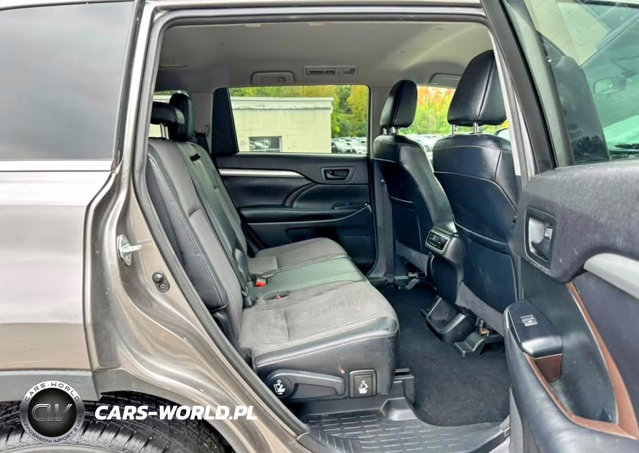 2016 Toyota Highlander Le Plus VIN:5TDBKRFH2GS295291 - 6