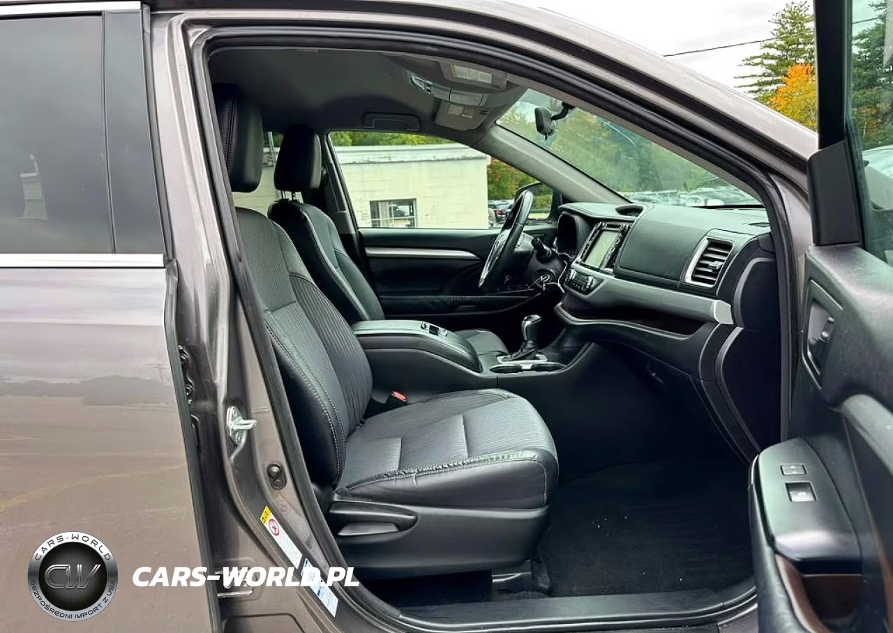2016 Toyota Highlander Le Plus VIN:5TDBKRFH2GS295291 - 9