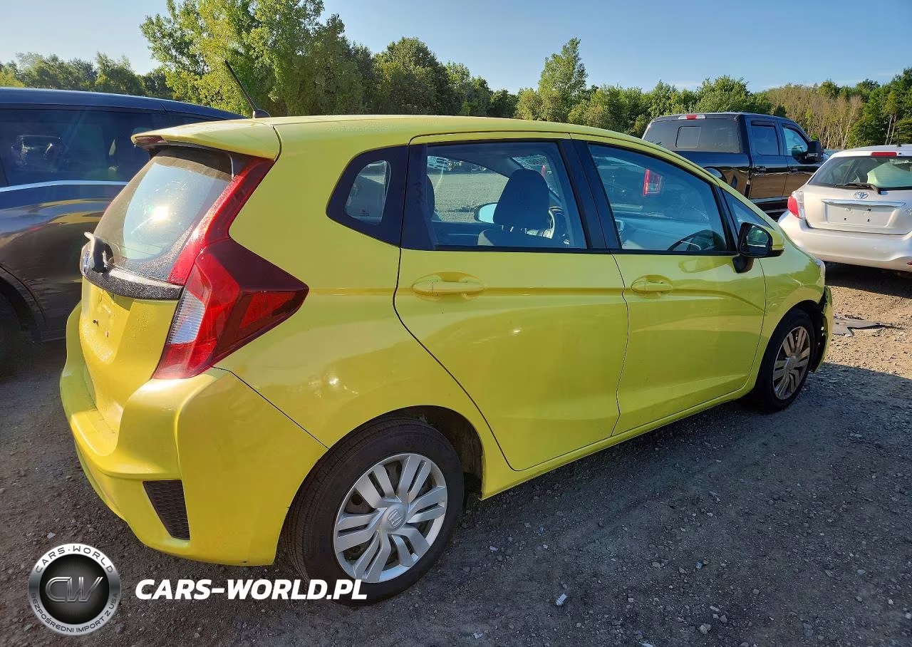 2015 Honda Fit Lx VIN:3HGGK5H51FM717598 - 3