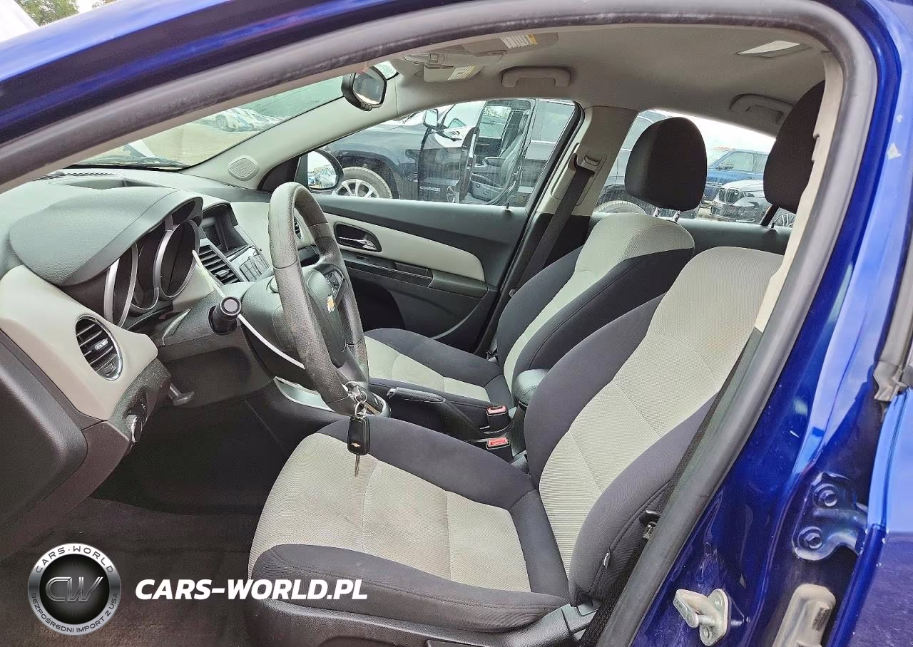 2013 Chevrolet Cruze Ls VIN:1G1PA5SH2D7283390 - 7