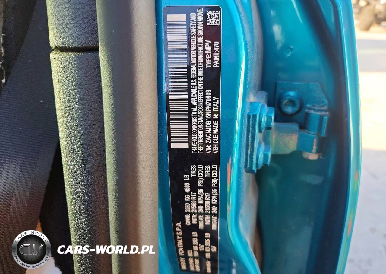 2022 Jeep Renegade Latitude VIN:ZACNJDB15NPN70509 - 12