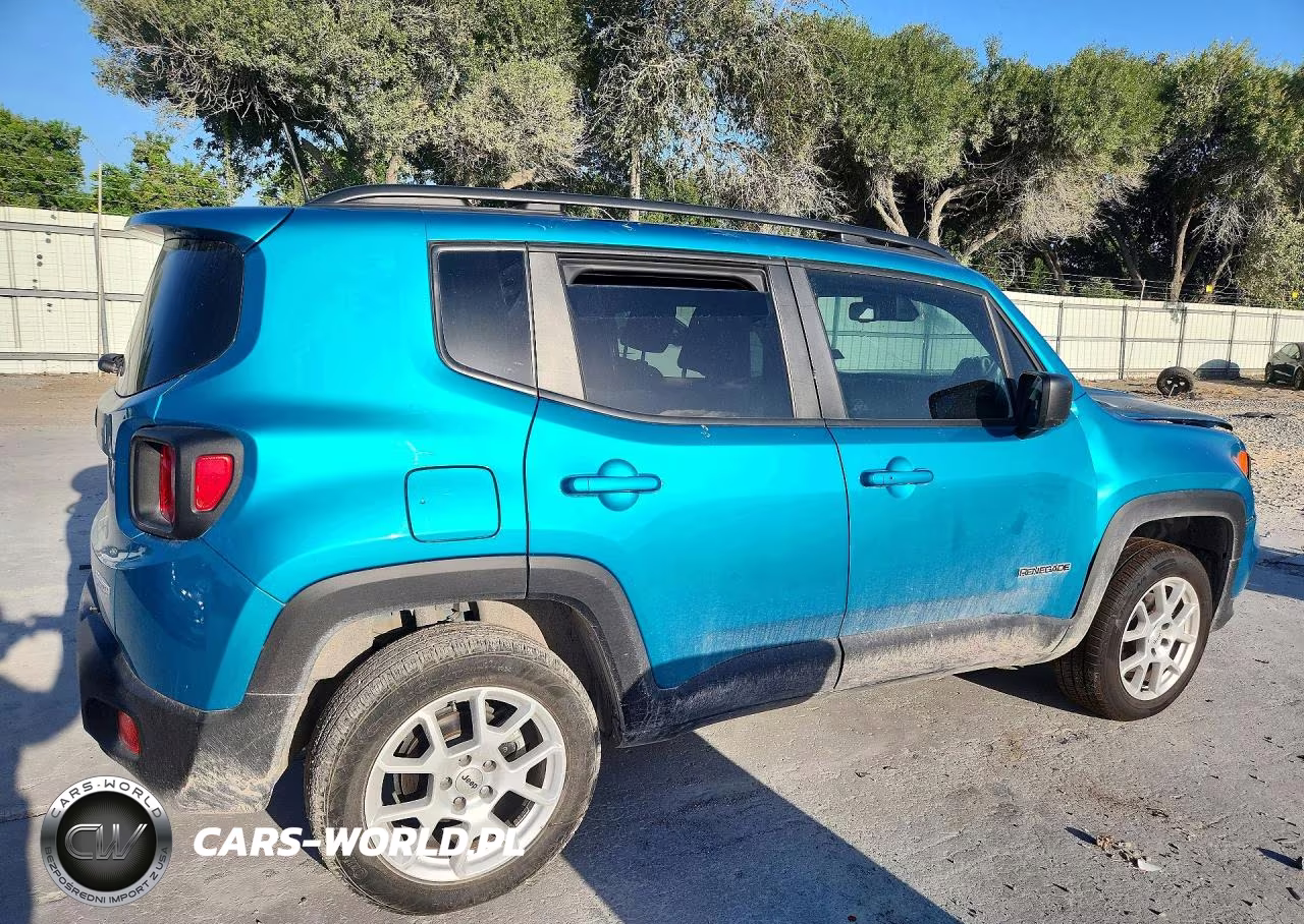 2022 Jeep Renegade Latitude VIN:ZACNJDB15NPN70509 - 3