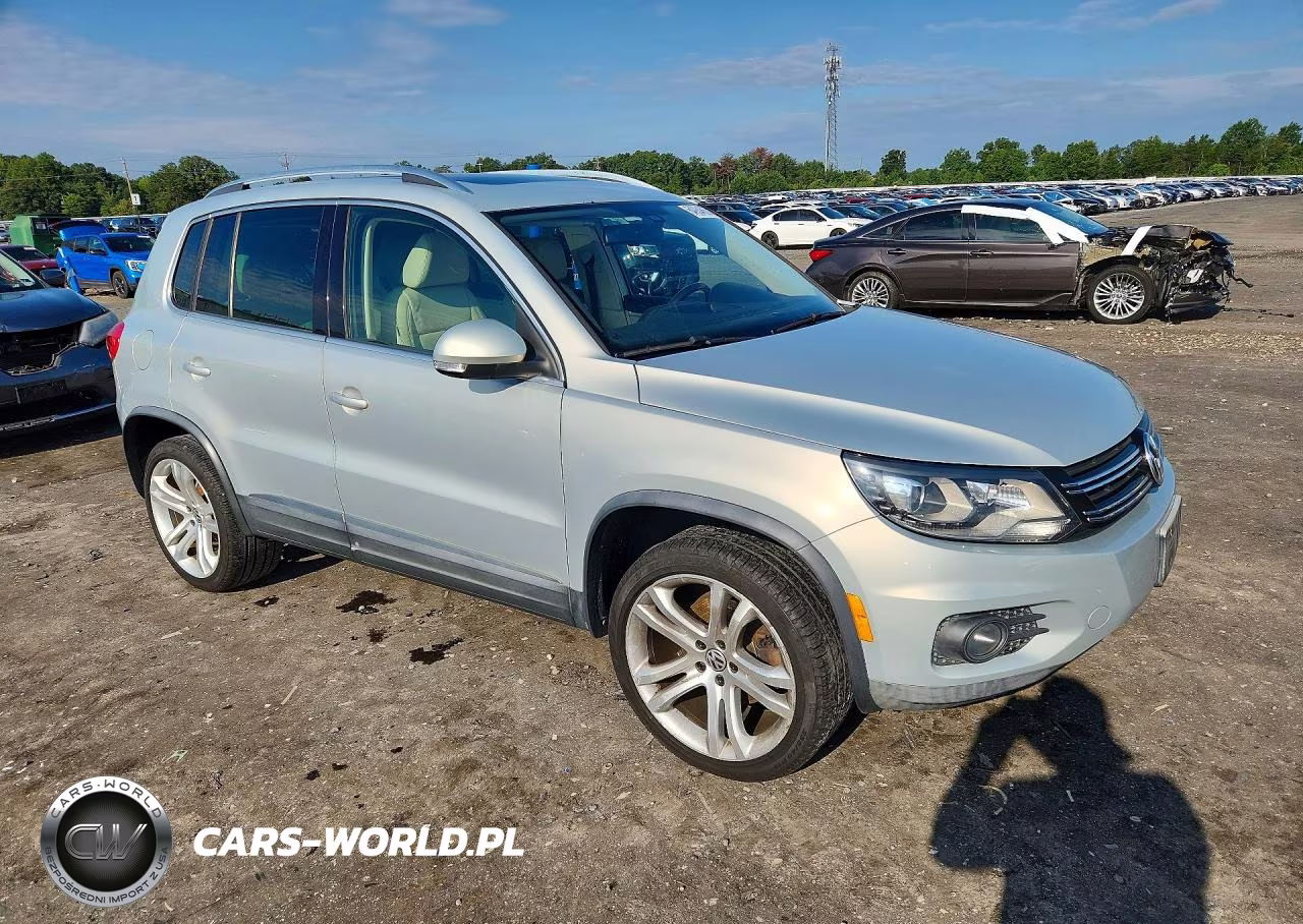 2012 Volkswagen Tiguan S VIN:WVGAV7AXXCW609779 - 4