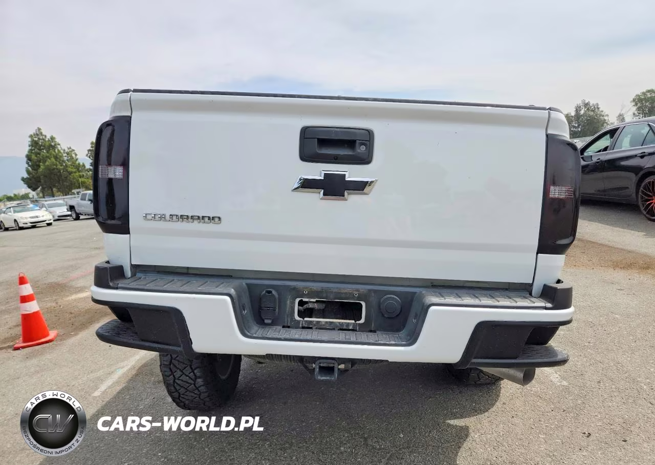2017 Chevrolet Colorado Z71 VIN:1GCGSDE16H1164473 - 6