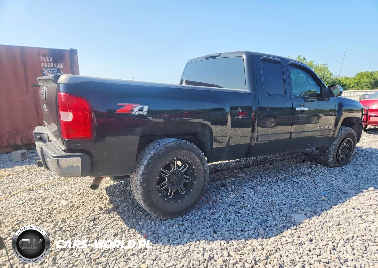 2007 Chevrolet Silverado K1500 VIN:1GCEK19J07Z546482 - 3