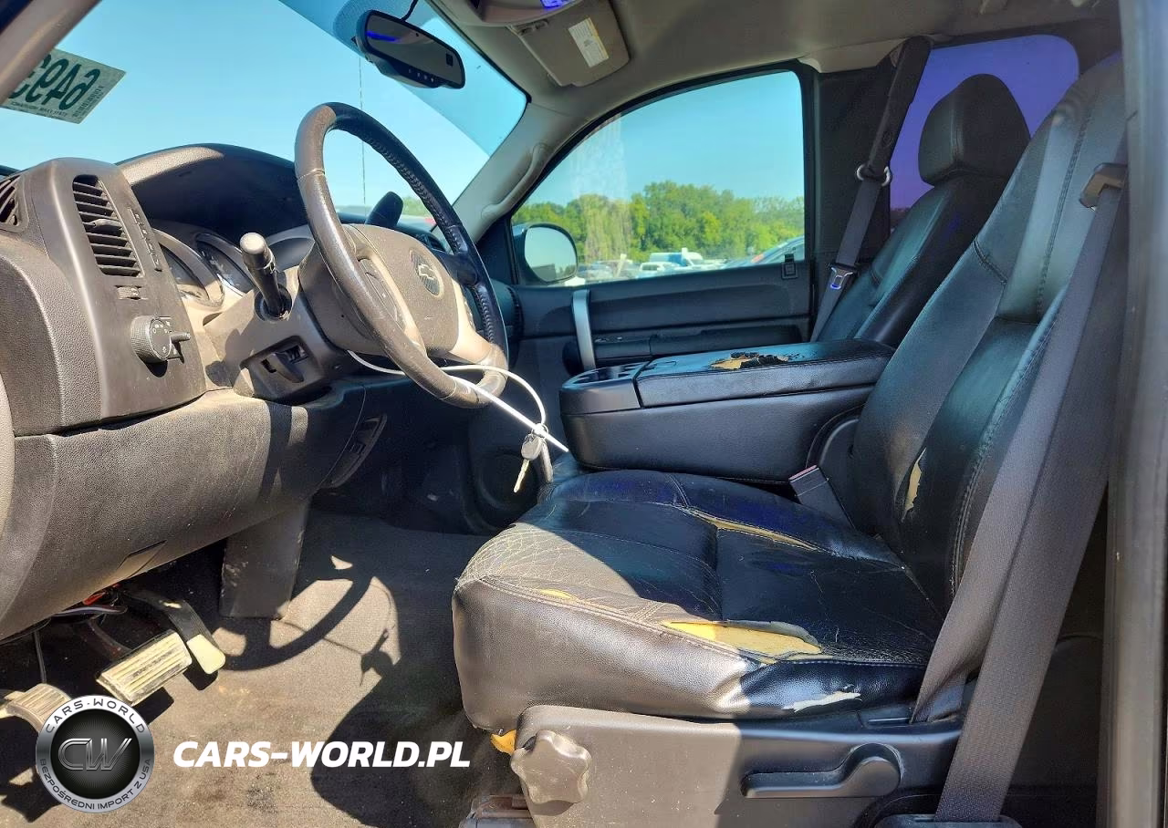 2007 Chevrolet Silverado K1500 VIN:1GCEK19J07Z546482 - 7