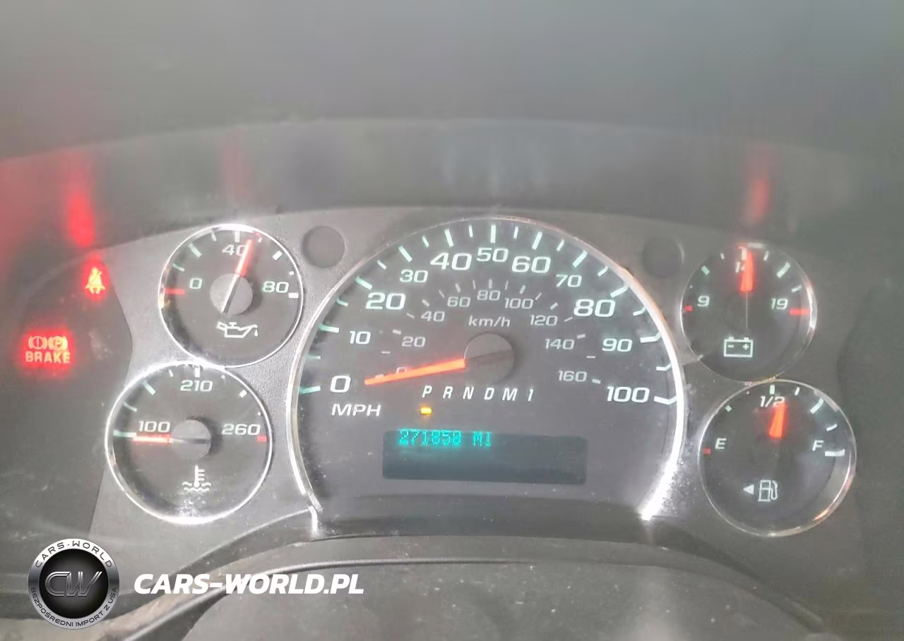 2012 Chevrolet Express G2500 VIN:1GCWGFBG4C1153563 - 9