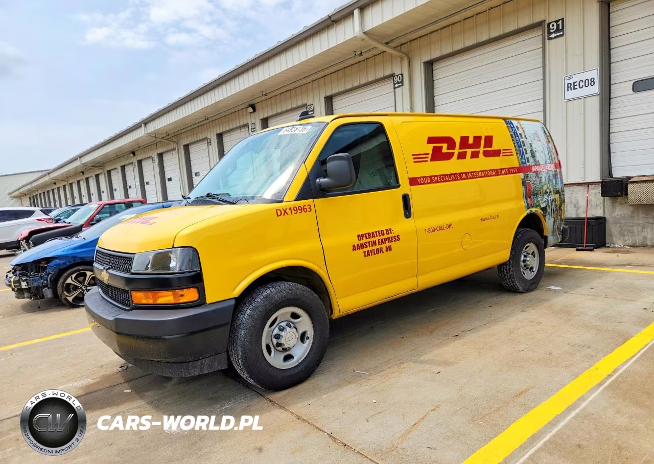 2020 Chevrolet Express G2500