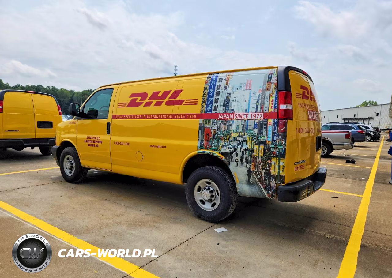 2020 Chevrolet Express G2500 VIN:1GCWGAFP4L1156993 - 2