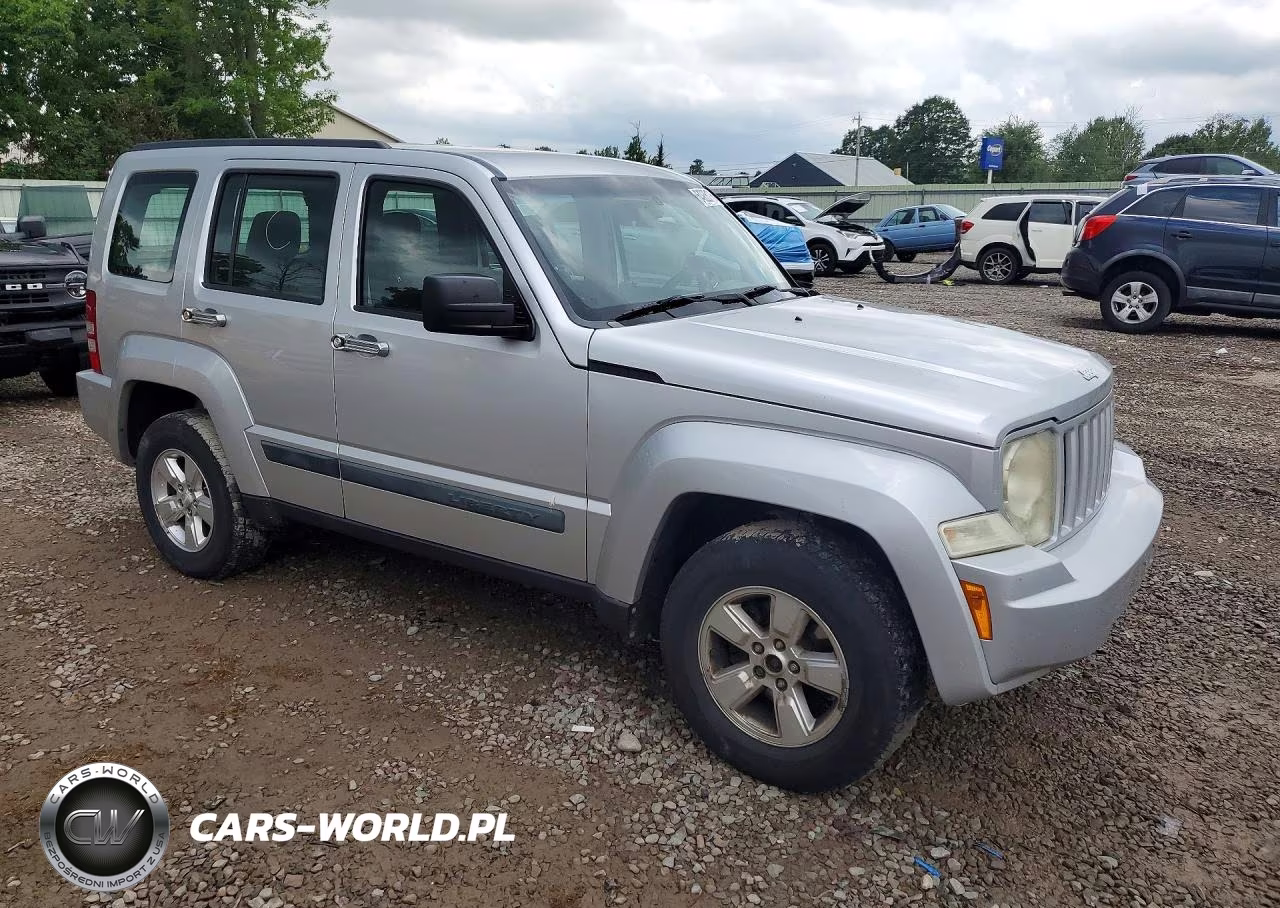2010 Jeep Liberty Sport VIN:1J4PN2GK1AW104184 - 4