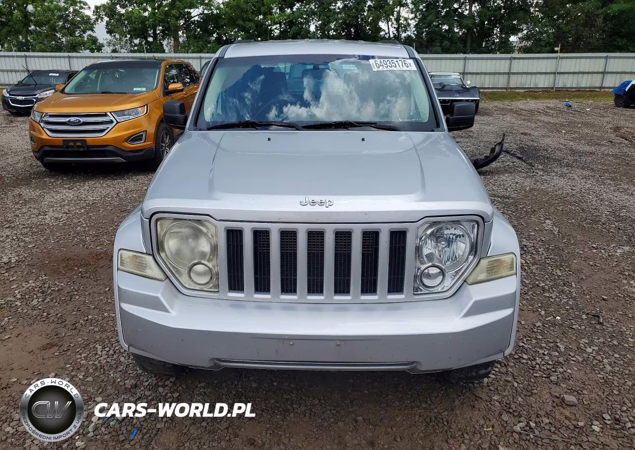 2010 Jeep Liberty Sport VIN:1J4PN2GK1AW104184 - 5