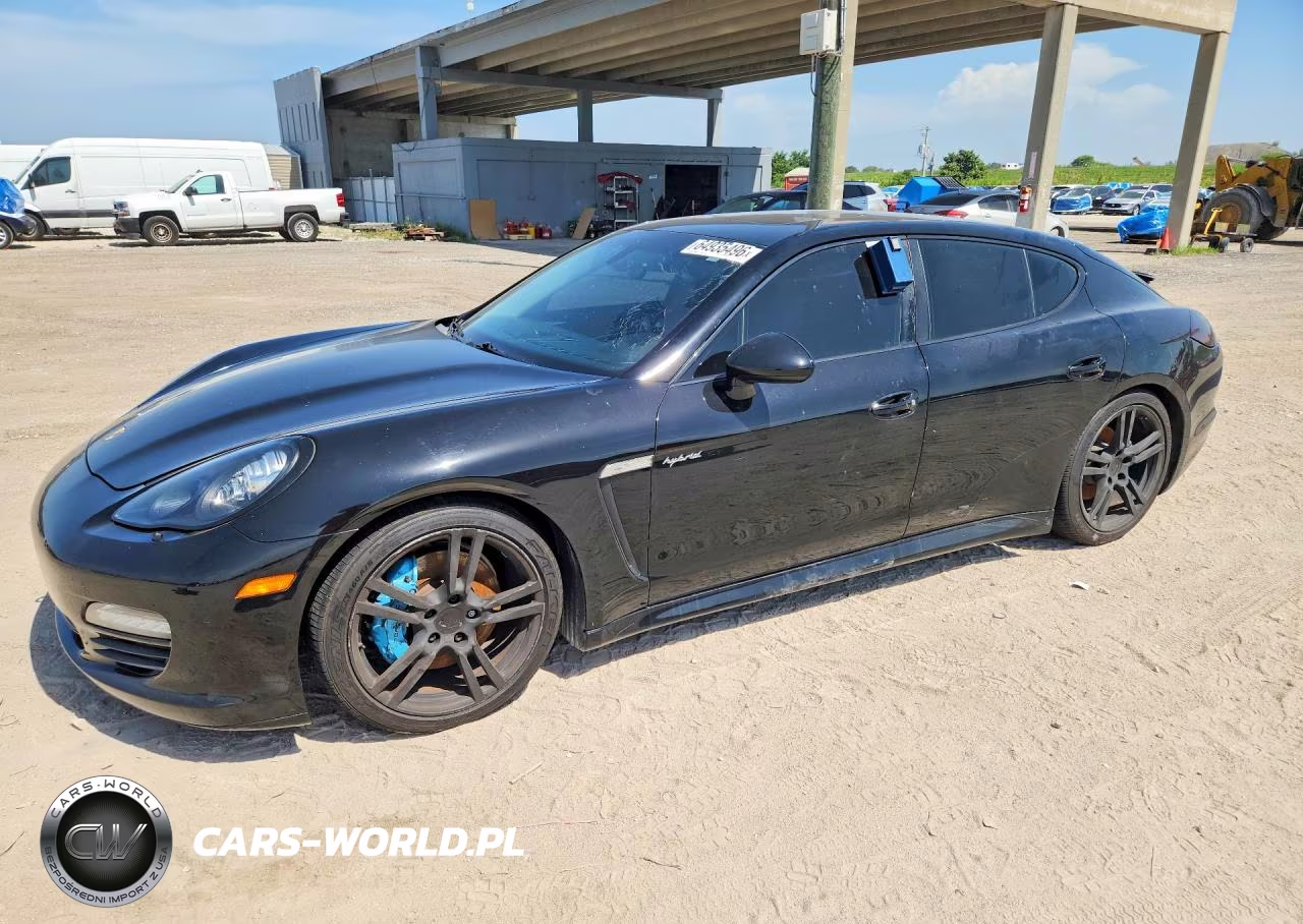 2013 Porsche Panamera S Hybrid