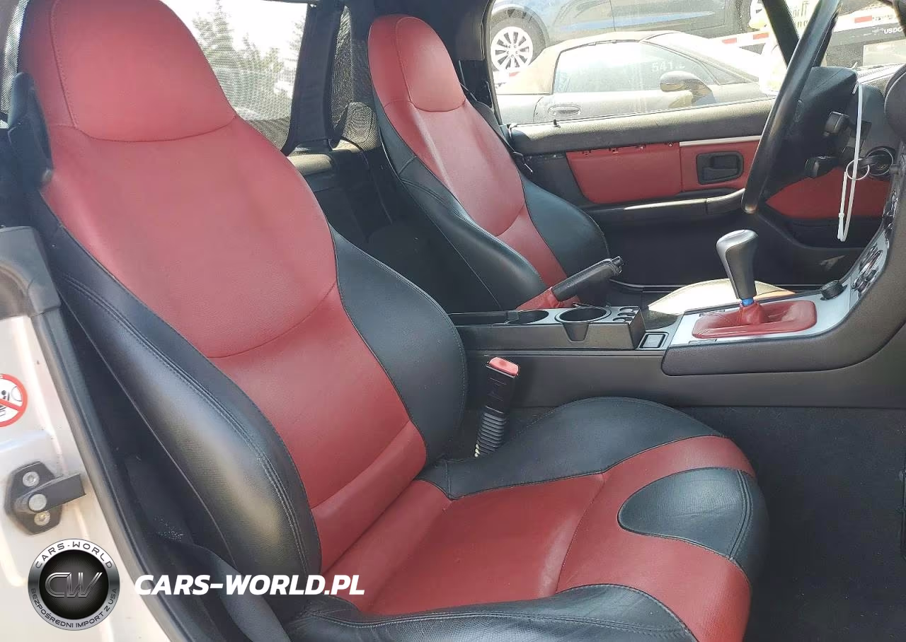 2002 BMW Z3 2.5 VIN:4USCN334X2LK52140 - 10