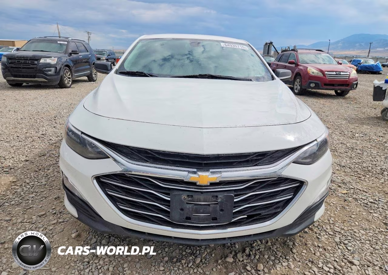 2019 Chevrolet Malibu Ls VIN:1G1ZB5ST9KF145407 - 5