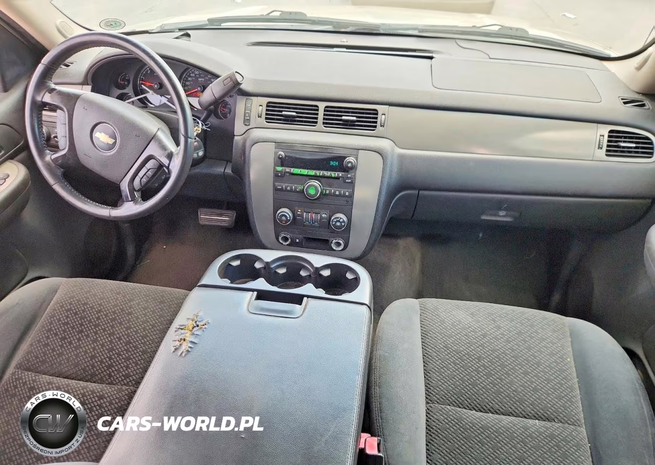 2008 Chevrolet Avalanche C1500 VIN:3GNEC12098G305379 - 8