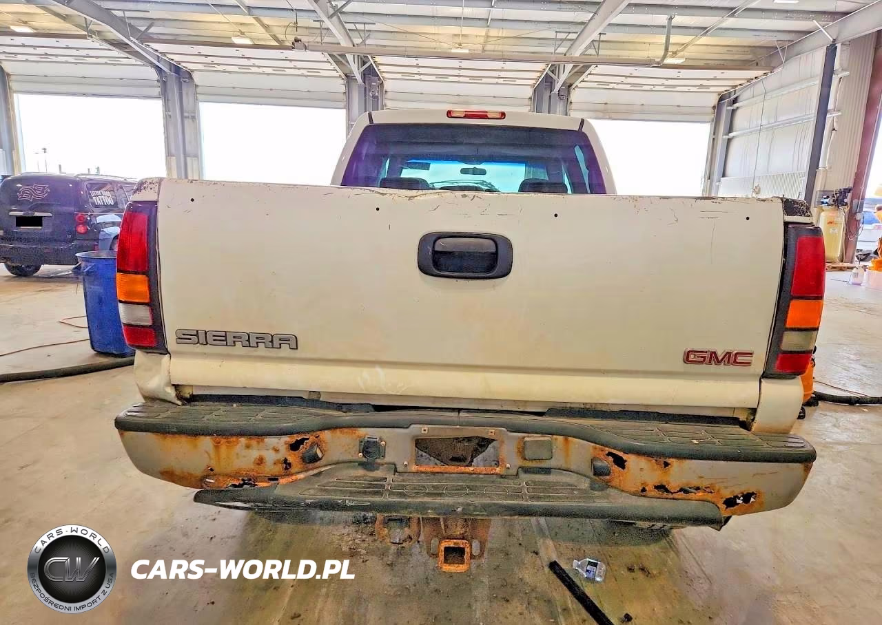 2005 GMC Sierra K2500 Heavy Duty VIN:1GTHK23U05F847676 - 6