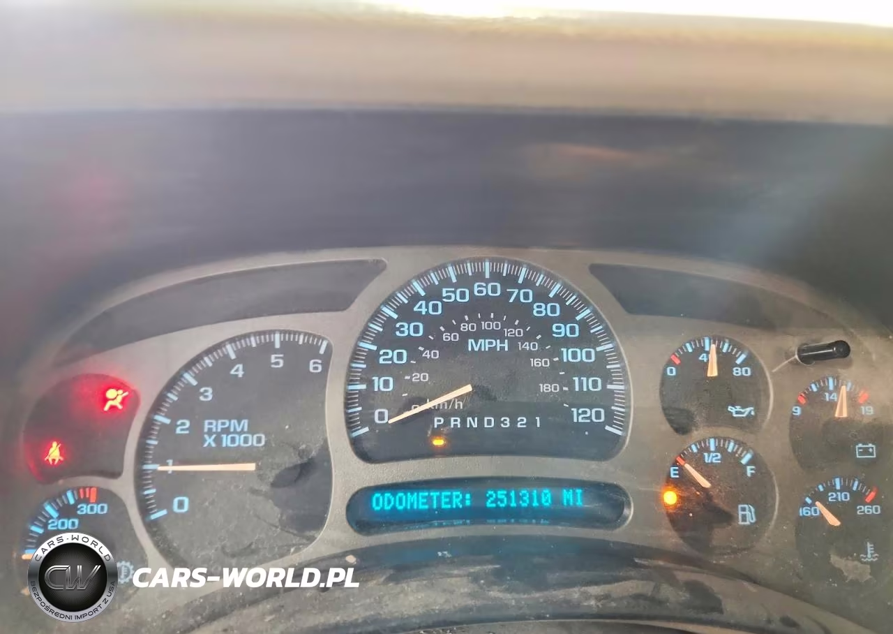 2005 GMC Sierra K2500 Heavy Duty VIN:1GTHK23U05F847676 - 9