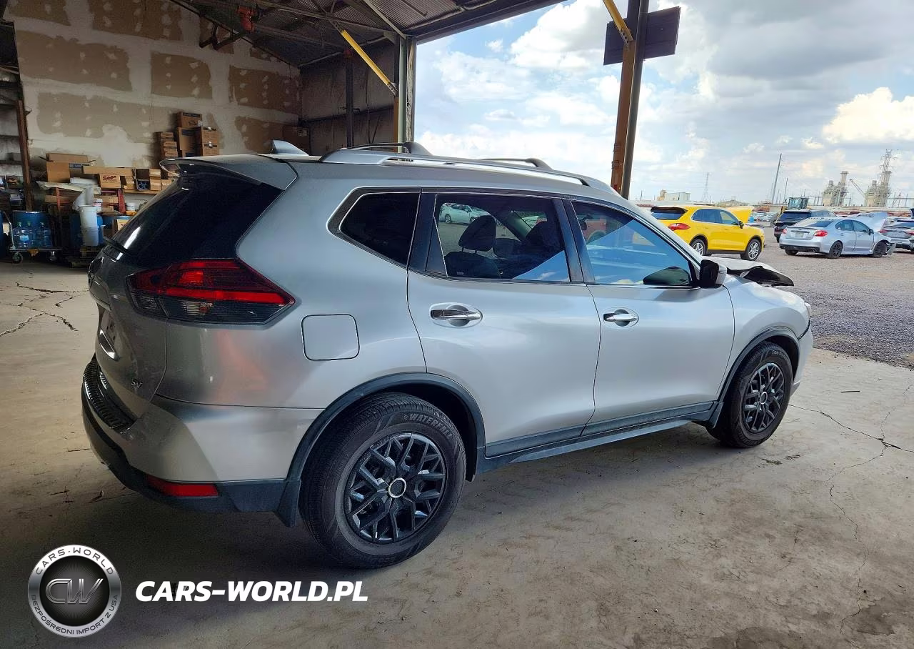 2017 Nissan Rogue S VIN:KNMAT2MTXHP514260 - 3
