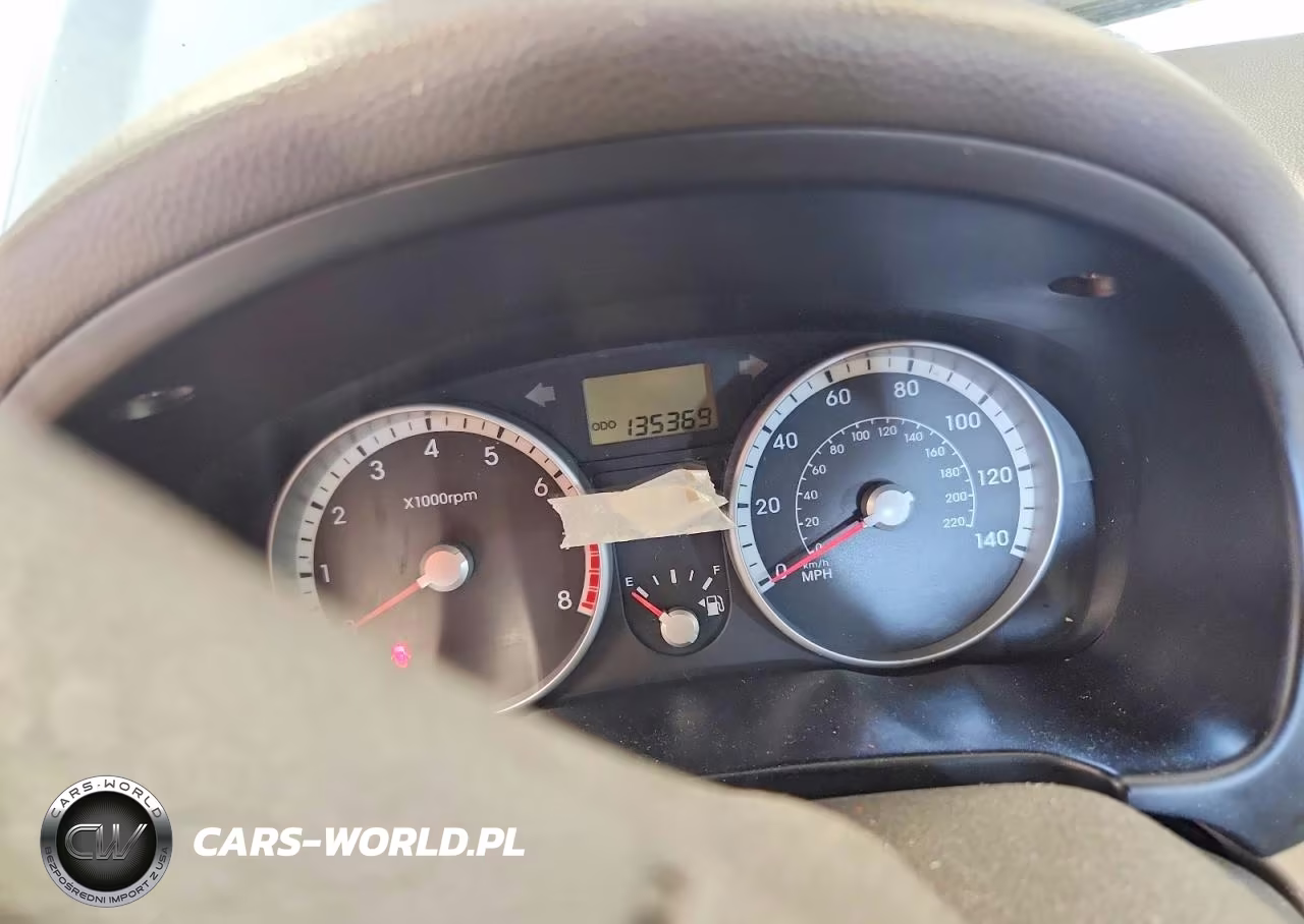 2009 Hyundai Accent Gls VIN:KMHCN46C09U365965 - 9