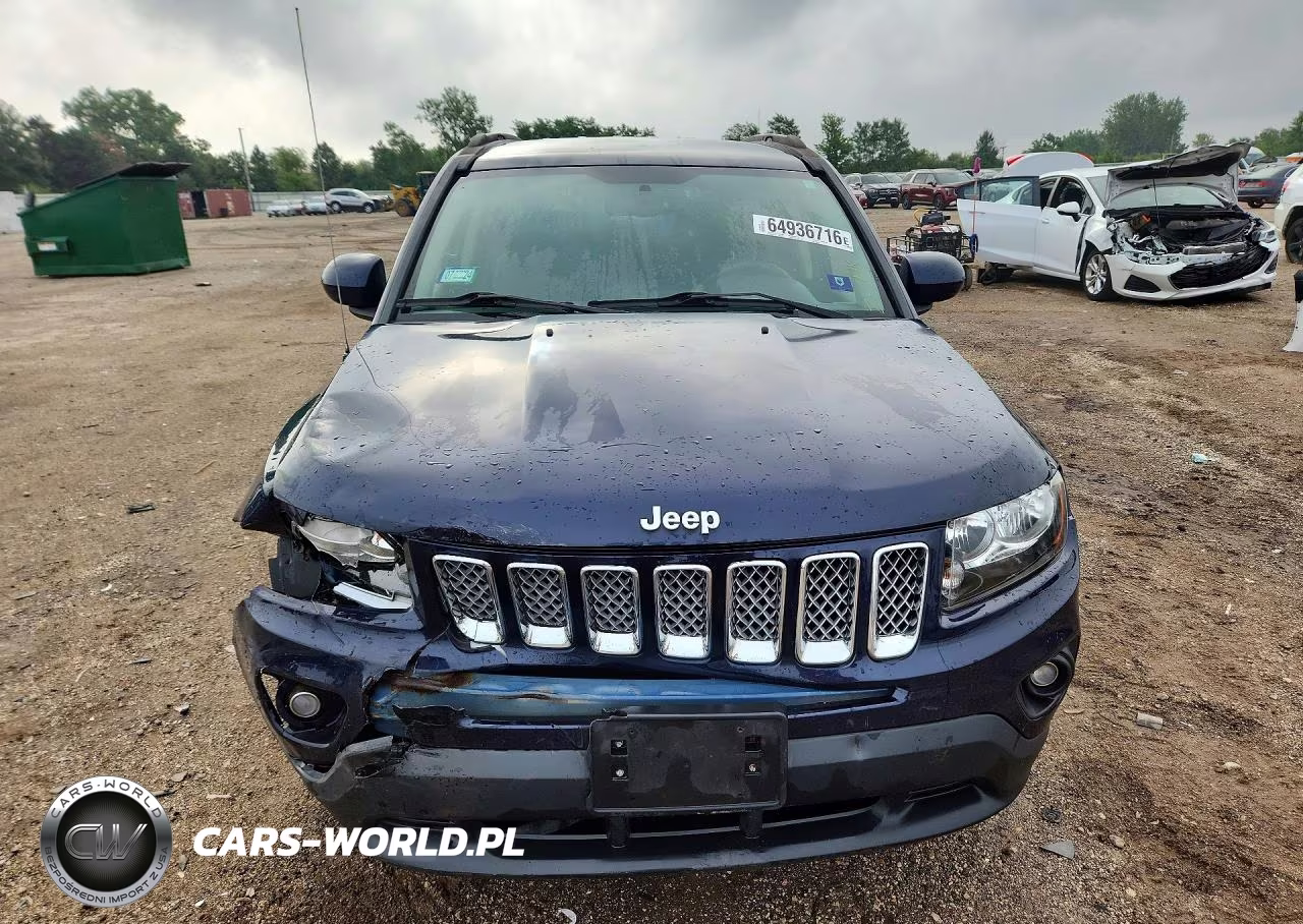 2014 Jeep Compass Latitude VIN:1C4NJDEB0ED696170 - 5