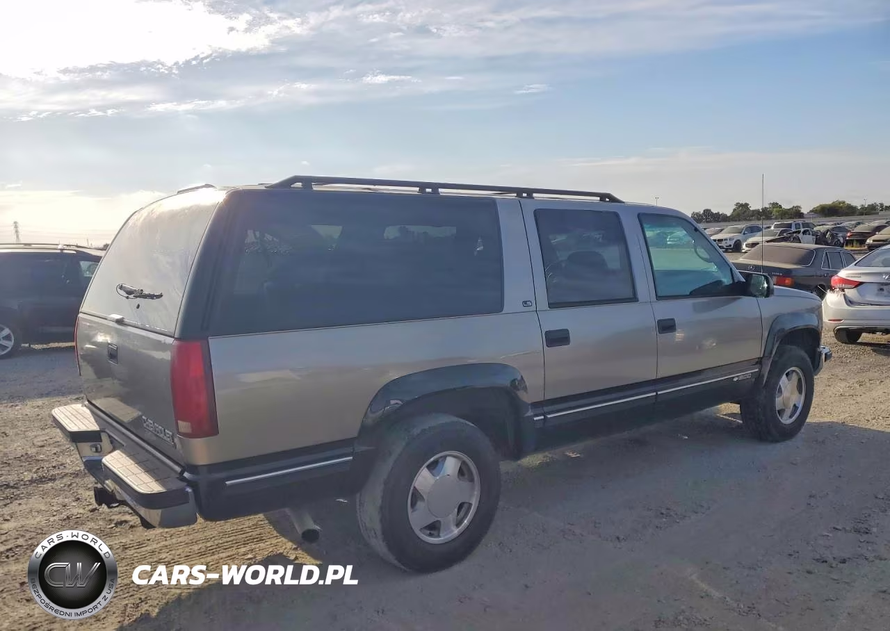 1998 Chevrolet Suburban K1500 VIN:1GNFK16R7WJ378326 - 3
