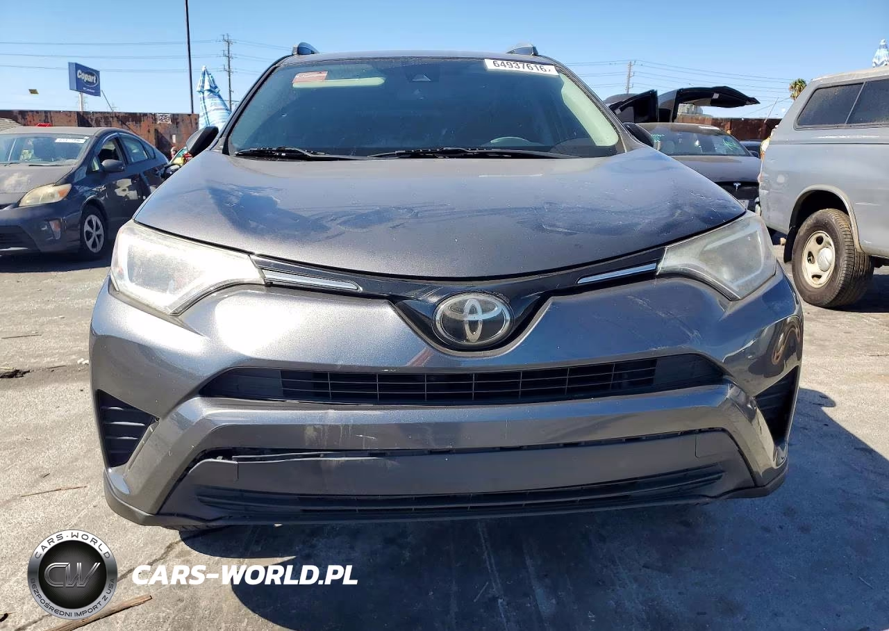 2018 Toyota Rav4 Le VIN:2T3ZFREV8JW488979 - 5