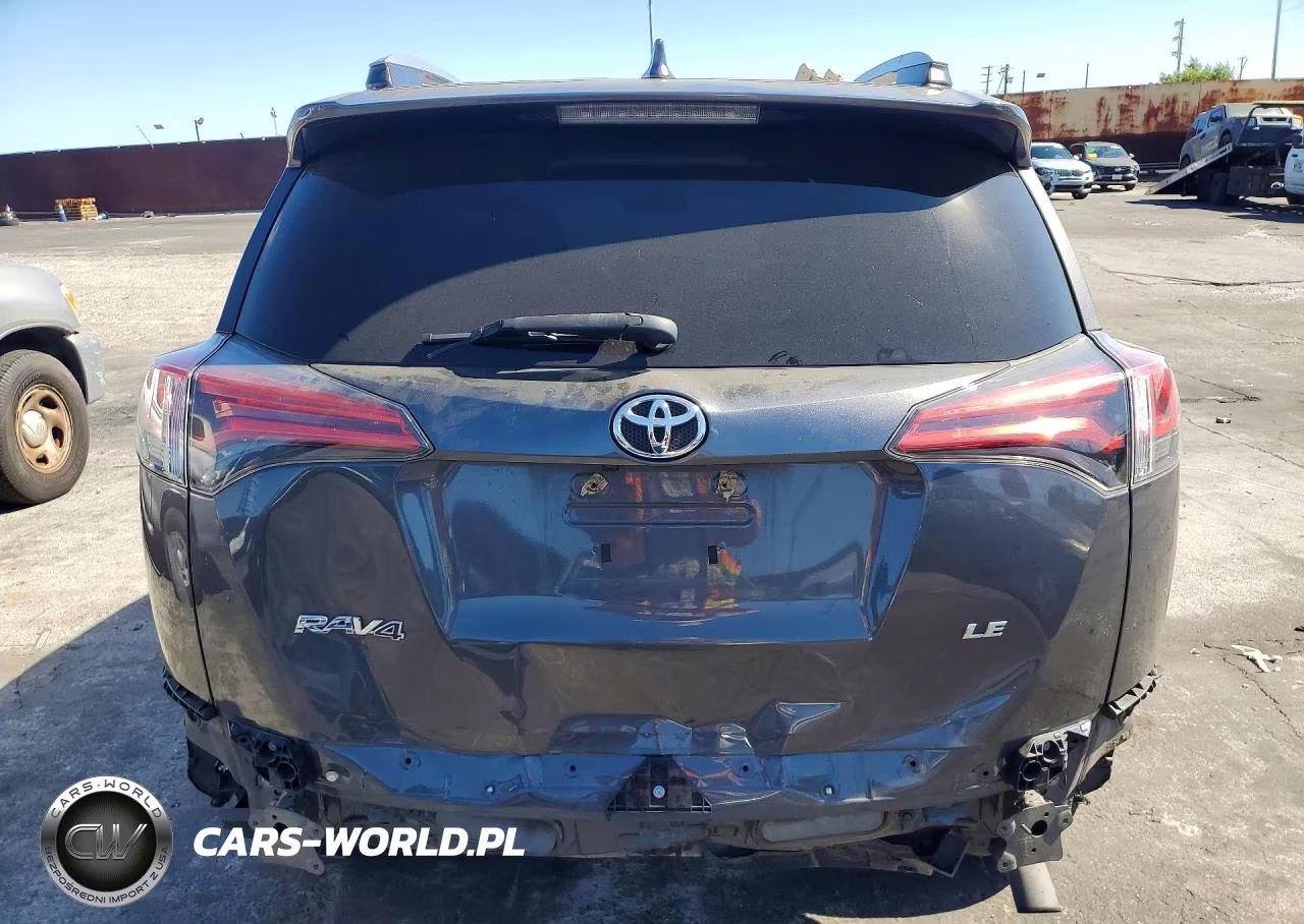 2018 Toyota Rav4 Le VIN:2T3ZFREV8JW488979 - 6