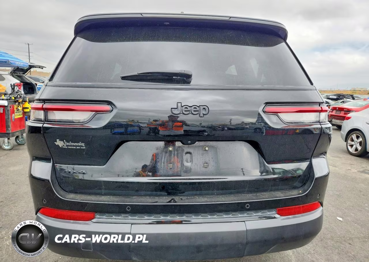2023 Jeep Grand Cherokee L Laredo VIN:1C4RJKAG9P8899206 - 6