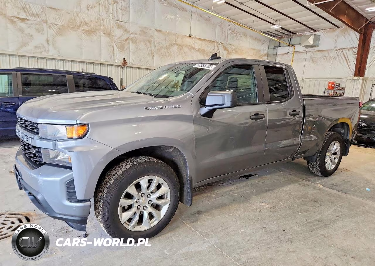 2021 Chevrolet Silverado K1500 Custom