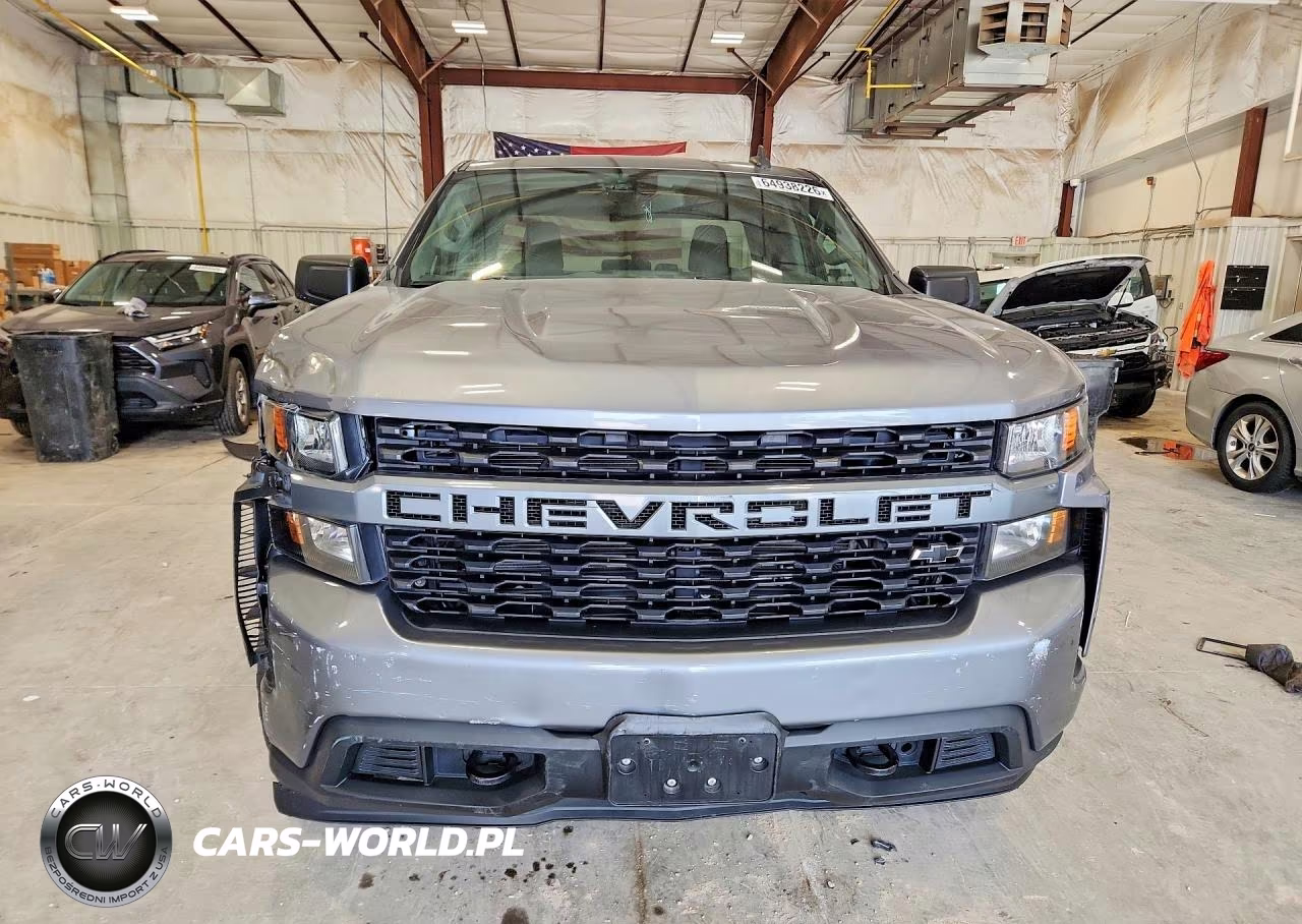 2021 Chevrolet Silverado K1500 Custom VIN:1GCRYBEKXMZ156618 - 5