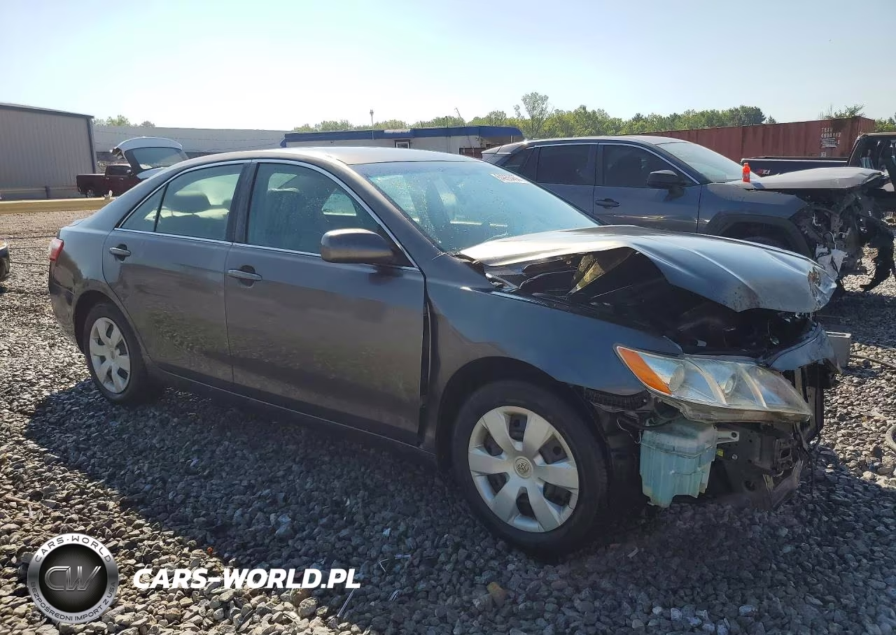 2007 Toyota Camry Le VIN:JTNBE46KX73089932 - 4