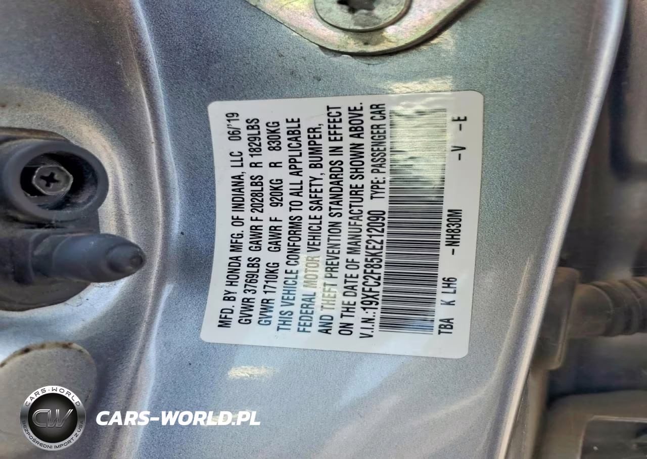 2019 Honda Civic Sport VIN:19XFC2F85KE212090 - 12