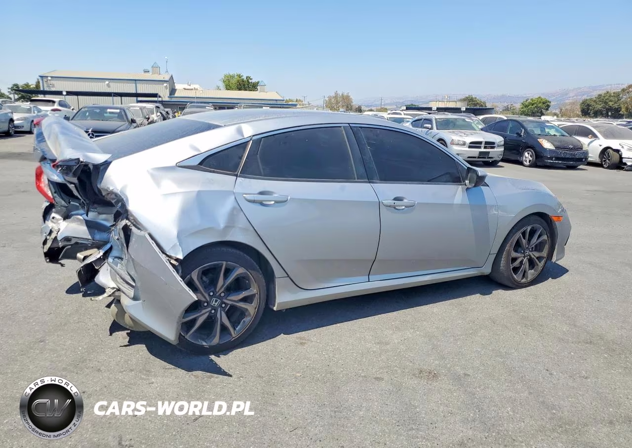 2019 Honda Civic Sport VIN:19XFC2F85KE212090 - 3