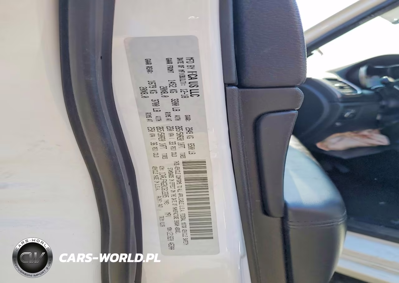 2019 Jeep Grand Cherokee Laredo VIN:1C4RJFAG2KC612205 - 12