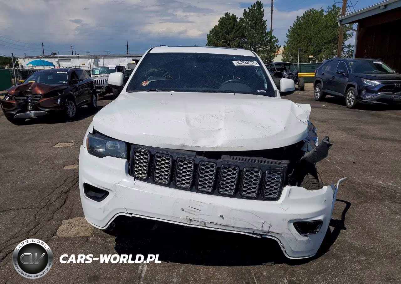 2019 Jeep Grand Cherokee Laredo VIN:1C4RJFAG2KC612205 - 5