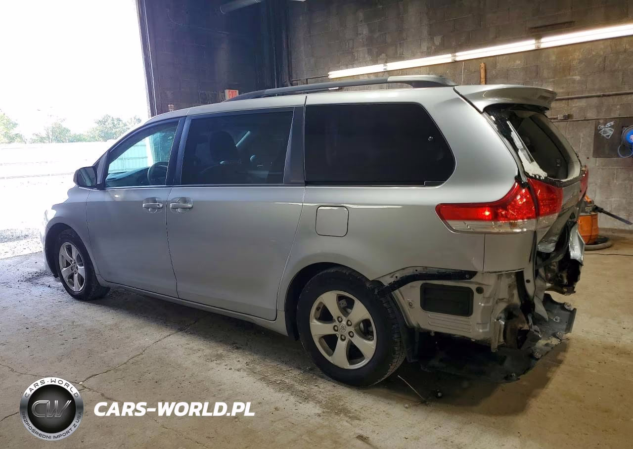 2014 Toyota Sienna Le VIN:5TDKK3DC3ES430134 - 2