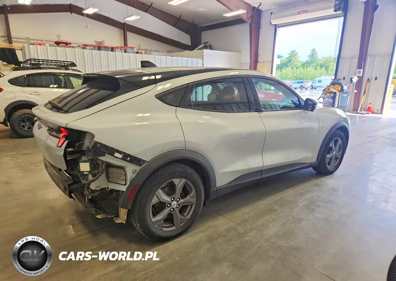2023 Ford Mustang Mach-E Select VIN:3FMTK1S50PMB02018 - 3