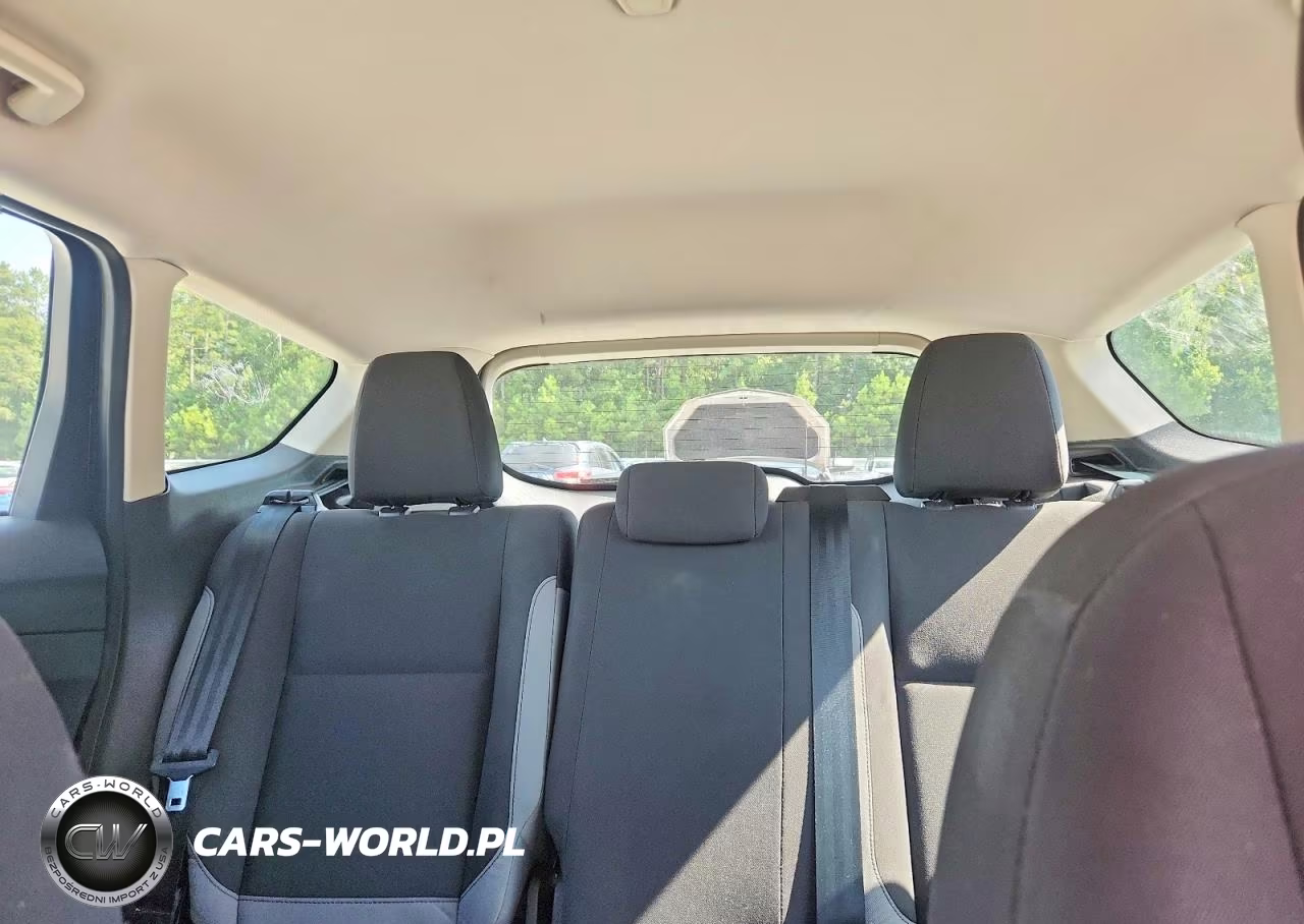 2014 Ford Escape S VIN:1FMCU0F72EUB76047 - 10