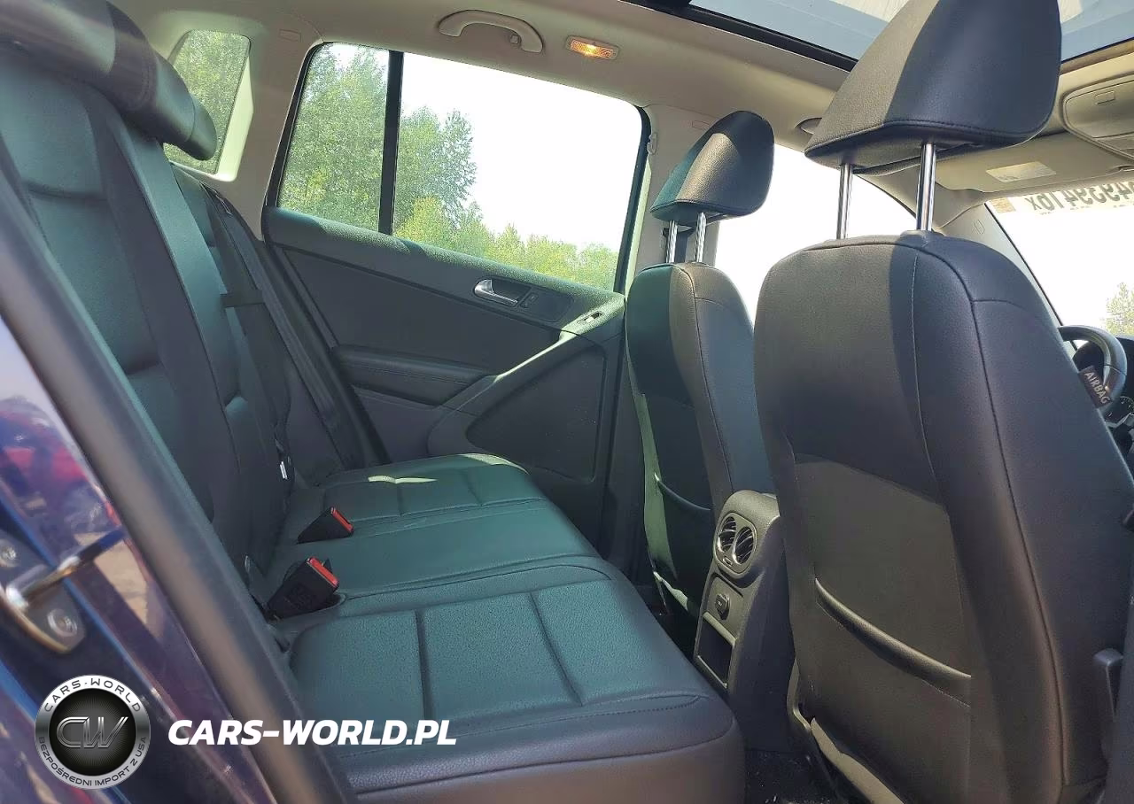 2011 Volkswagen Tiguan S VIN:WVGBV7AX6BW517782 - 11