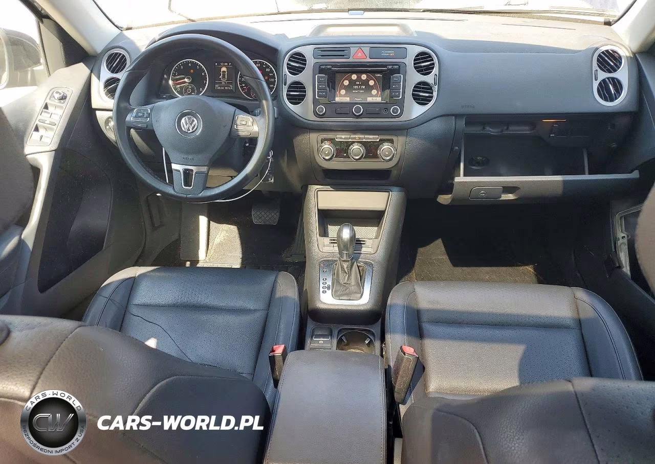 2011 Volkswagen Tiguan S VIN:WVGBV7AX6BW517782 - 8