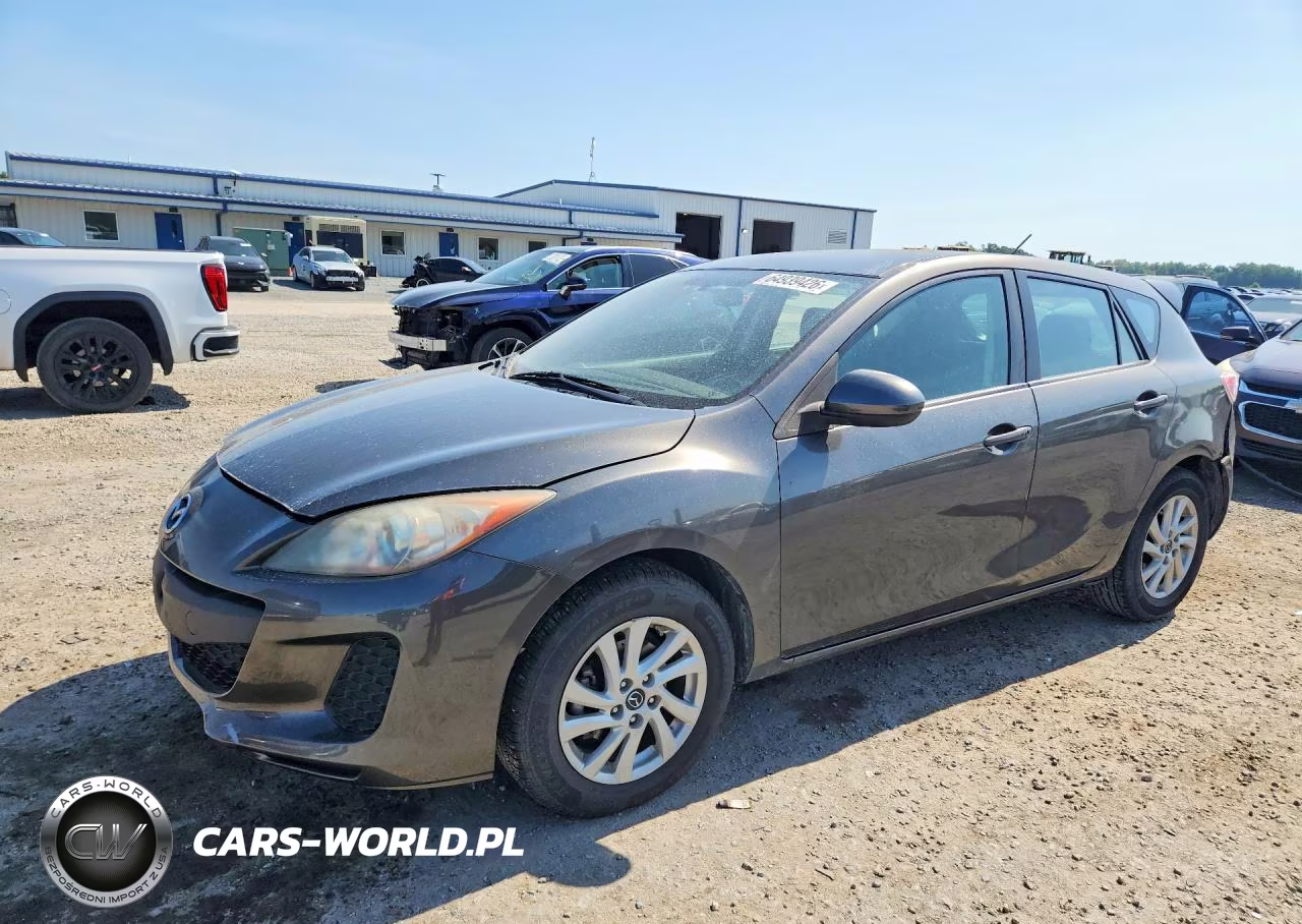 2013 Mazda 3 I