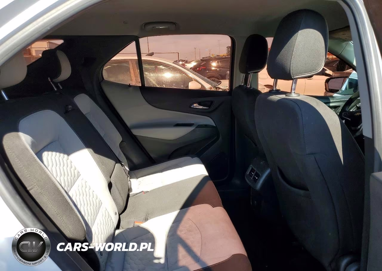 2018 Chevrolet Equinox Ls VIN:2GNAXHEV9J6303412 - 11