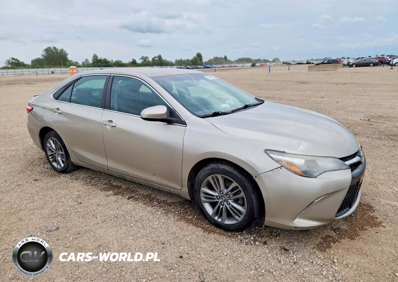 2016 Toyota Camry Se VIN:4T1BF1FK8GU213816 - 4