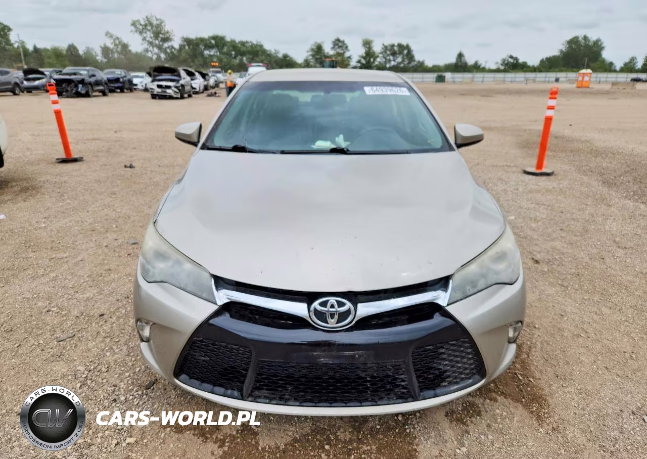 2016 Toyota Camry Se VIN:4T1BF1FK8GU213816 - 5