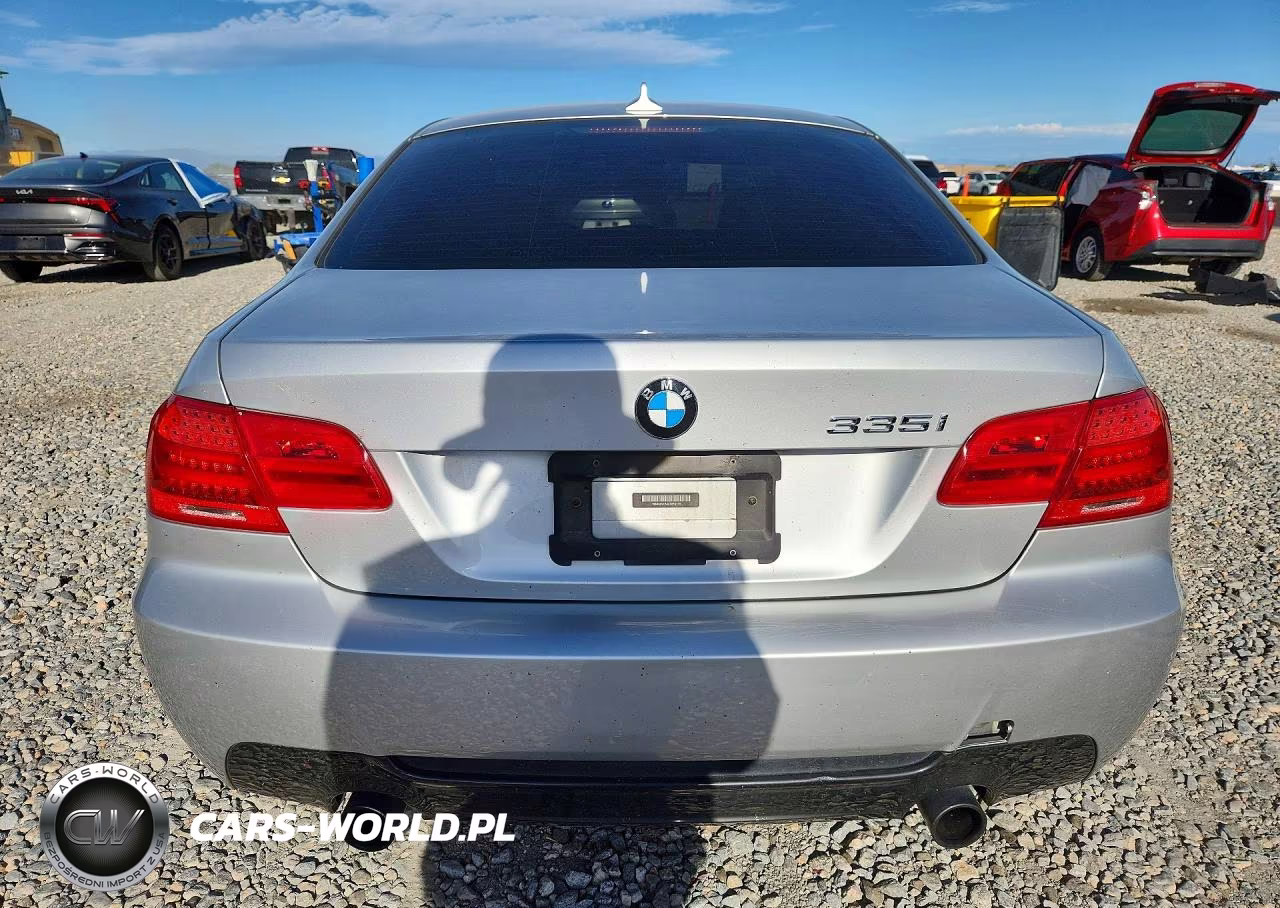 2012 BMW 335 Xi VIN:WBAKF9C54CE859115 - 6
